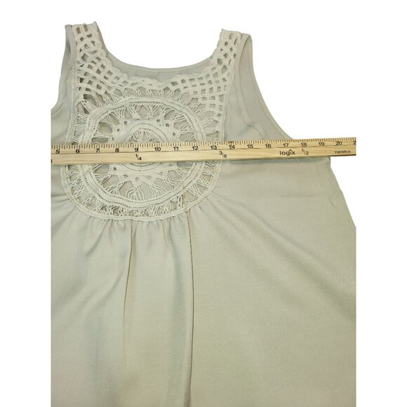 Beige Sleeveless Crochet Top & Elastic Waist Shorts Set XL - Picture 2 of 9